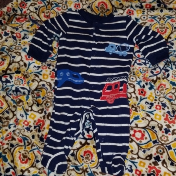 3 PJ's - Picture 4 of 6